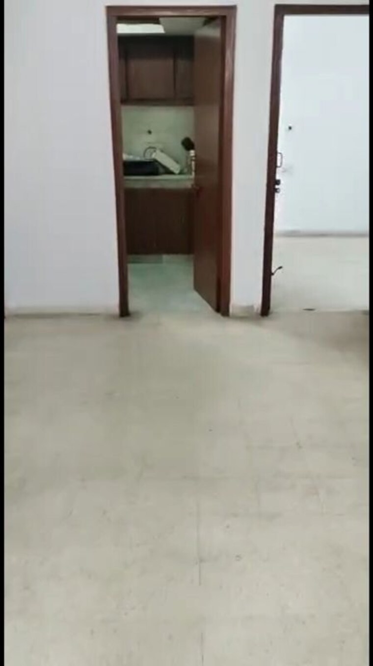 Room, sector 6 dwarka 3 Bedroom 1760 Sq.Ft. Apartment In Sector 6 Dwarka Delhi 10216103