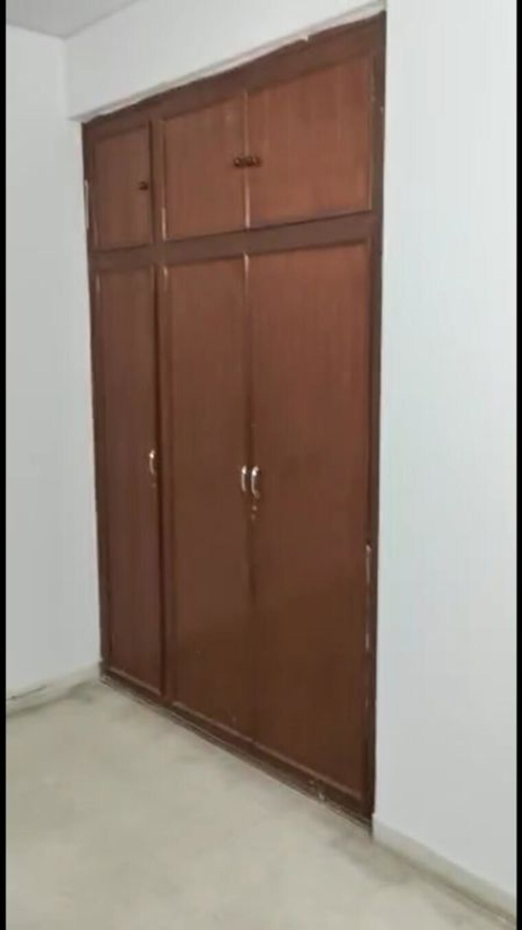 Room, sector 6 dwarka 3 Bedroom 1760 Sq.Ft. Apartment In Sector 6 Dwarka Delhi 10216103