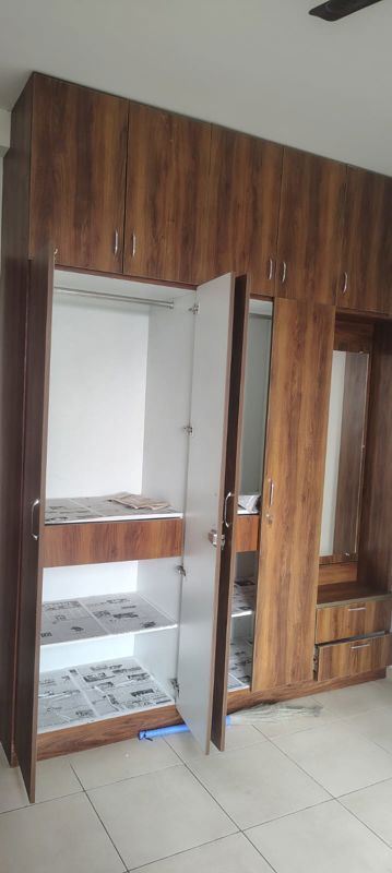 3 BHK + Pooja Room,Servant Room,Study Room,Extra Room 1500 Sq.Ft. Apartment in JG Residency