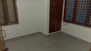 Room in 2 BHK Builder Floor at Ejipura – for Rent