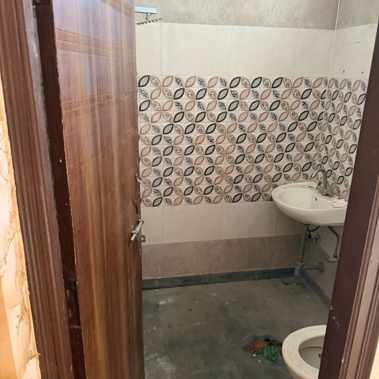 Balcony, modipuram 2 Bedroom 901 Sq.Ft. Apartment In Modipuram Meerut 10216183