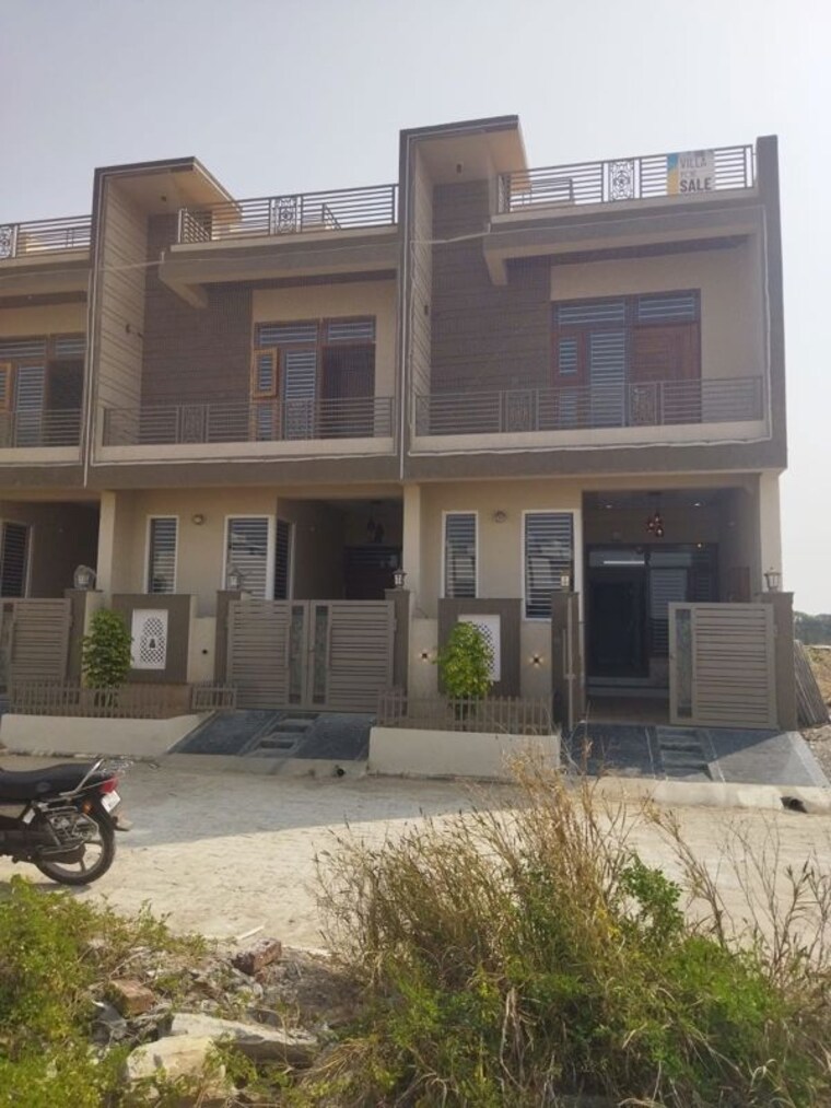 Exterior View, commonwealth games village 2 Bedroom 720 Sq.Ft. Builder Floor In Commonwealth Games Village Delhi 10216180