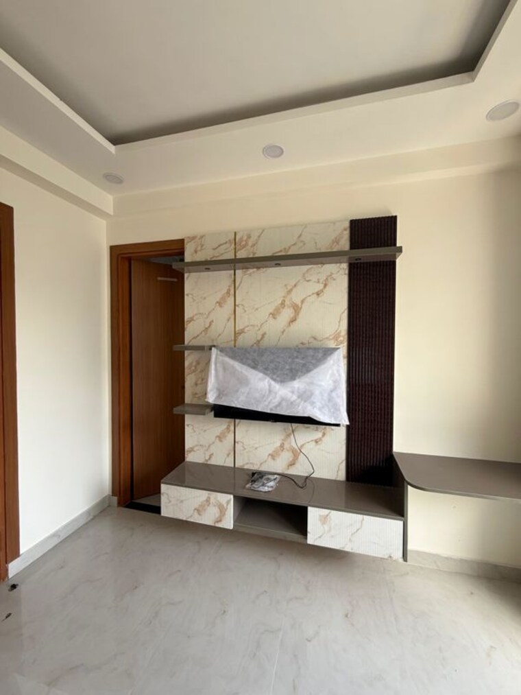 Room, sector 52 1 Bedroom 755 Sq.Ft. Builder Floor In Sector 52 Gurgaon 10216325