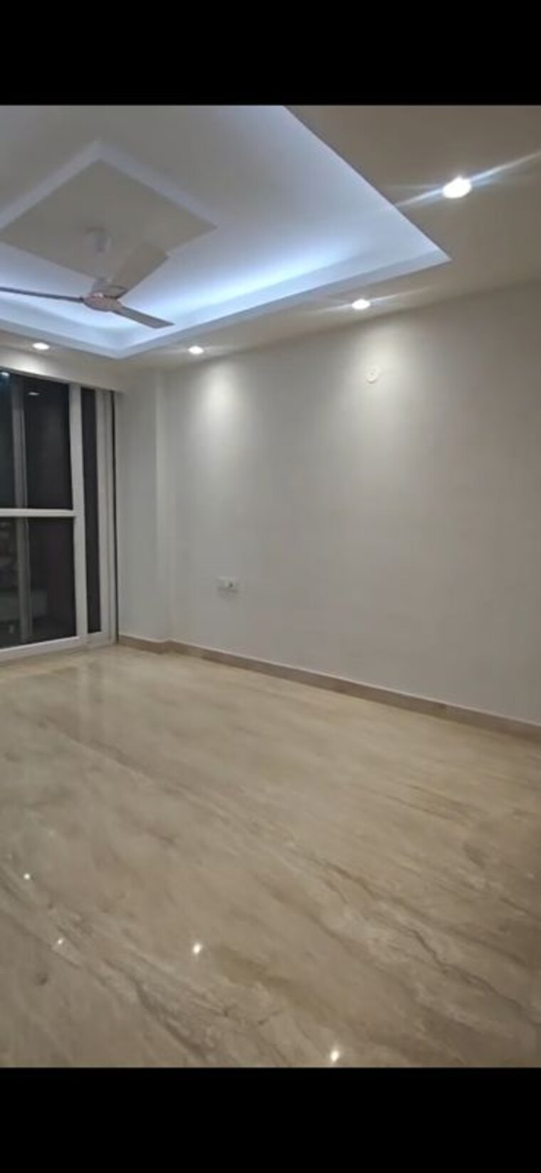 Room, sushant lok i 3 Bedroom 215 Sq.Yd. Builder Floor In Sushant Lok I Gurgaon 10216350