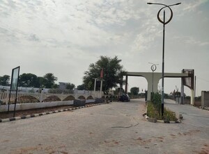  Plot For Sale in Manohariyawala