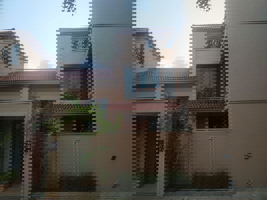 4 BHK 2750 Sq.Ft. Apartment in LGCL Beautiful World