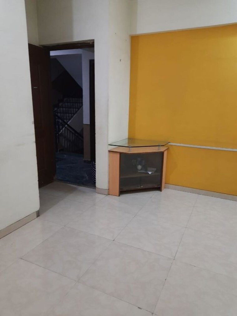 Room, lodha-paradise 1 Bedroom 450 Sq.Ft. Apartment In Majiwada Thane 10216505