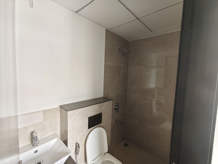 Bathroom, piramal-revanta-ravin 1.5 Bedroom 457 Sq.Ft. Apartment In Mulund West Mumbai 10216510