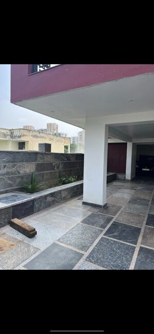 Parking in 4 BHK Builder Floor at Parklands, Sector 85 – for Rent