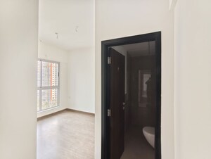 2 BHK Apartment For Rent in Piramal Revanta Tower 3 and 4, Mulund West