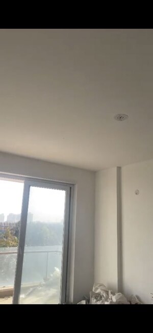 Room in 2 BHK Apartment at Omaxe Royal Residency Faridabad, Sector 79 – for Rent