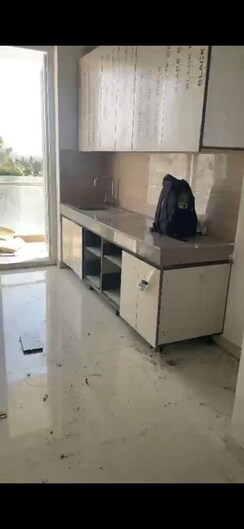 2 BHK + Extra Room Apartment For Rent in Omaxe Royal Residency Faridabad