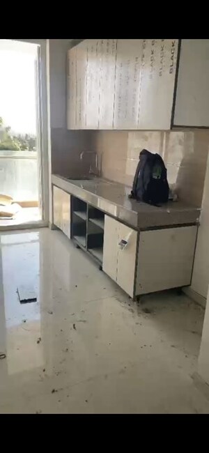 2 BHK Apartment For Rent in Omaxe Royal Residency Faridabad, Sector 79