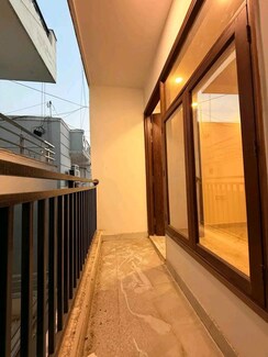 1 BHK + Servant Room Apartment For Rent in Palm Residency Chhatarpur