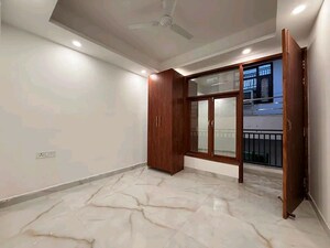 Room in 1 BHK Apartment at Palm Residency Chhatarpur, Chattarpur – for Rent