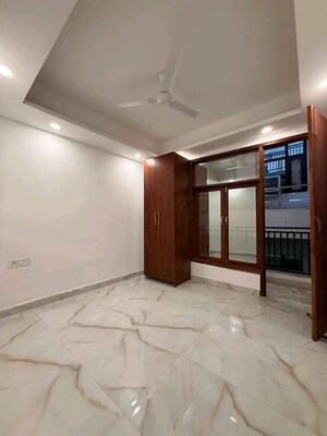 Room in 1 BHK Apartment at Palm Residency Chhatarpur, Chattarpur – for Rent