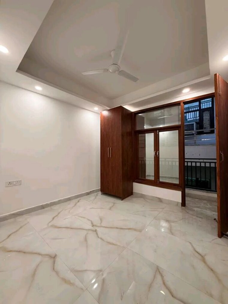 Room, palm-residency-chhatarpur 1 Bedroom 500 Sq.Ft. Apartment In Chattarpur Delhi 10216549