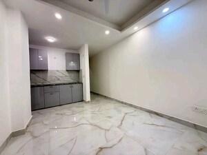 Room in 1 BHK Apartment at Palm Residency Chhatarpur, Chattarpur – for Rent