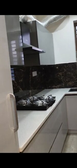 Kitchen in 3 BHK Builder Floor at BPTP District, Sector 81 – for Rent