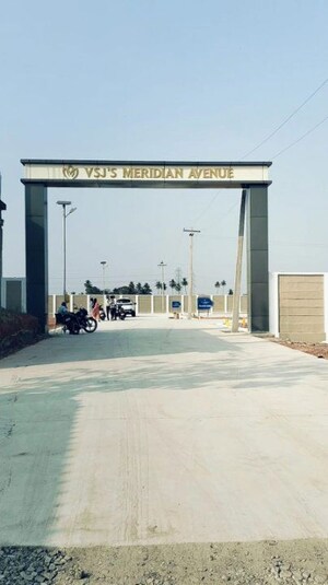  Plot – Exterior View View at Woraiyur - for Sale