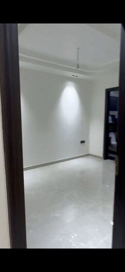 3 BHK + Extra Room Builder Floor For Rent in BPTP District