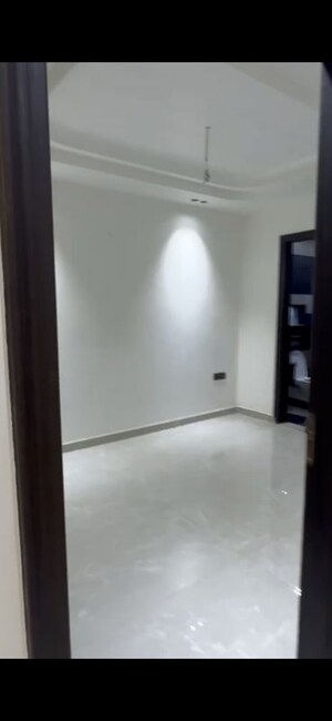 3 BHK Builder Floor For Rent in BPTP District, Sector 81