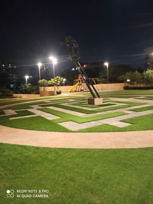 2 BHK Apartment – Garden View at Kanakia Hollywood, Versova - for Rent