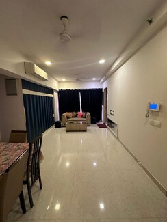 2 BHK Apartment For Rent in Kanakia Hollywood