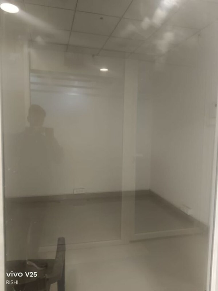 Floor Plan, gaur-city-mall Commercial Office Space 180 Sq.Ft. In Sector 4 Greater Noida Greater Noida 10216604