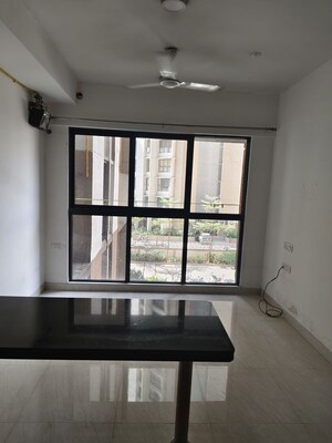 Room in 1 BHK Apartment at Lodha Crown Kolshet, Kolshet Road – for Rent