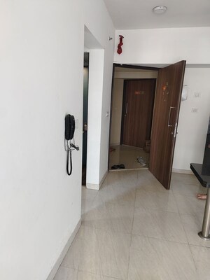 Room in 1 BHK Apartment at Lodha Crown Kolshet, Kolshet Road – for Rent