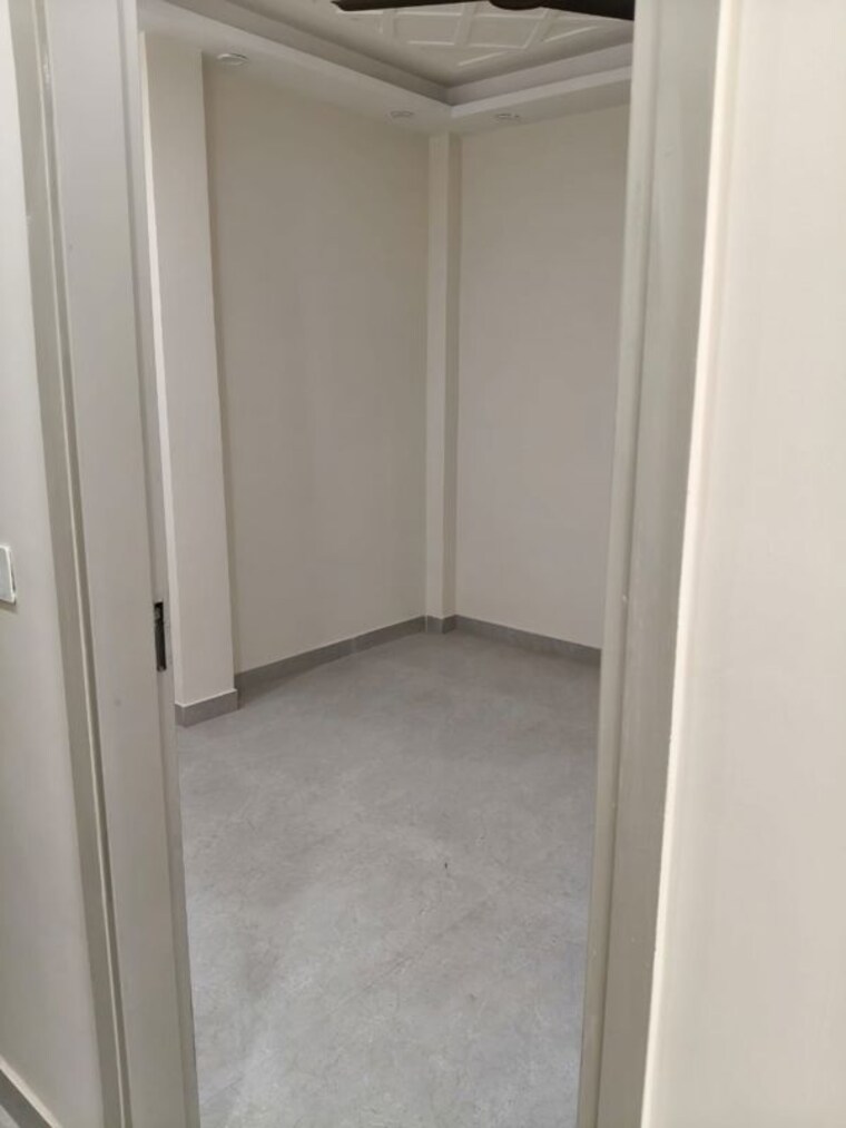 Room, mahavir enclave 1 2 Bedroom 650 Sq.Ft. Apartment In Mahavir Enclave 1 Delhi 10216612