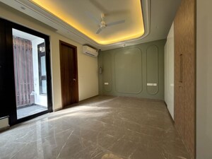 Room in 3.5 BHK Apartment at Sector 8 Dwarka – for Sale