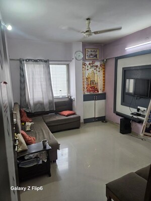 2 BHK Apartment For Rent in KFP Chesterfield, Dhanori