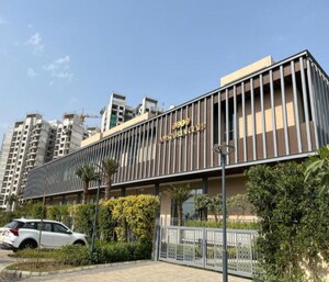  Plot – Exterior View View at BPTP Amstoria Plot, Sector 102 - for Sale