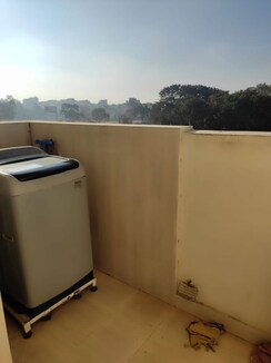 3 BHK + Servant Room Apartment For Rent in Emarland Residency
