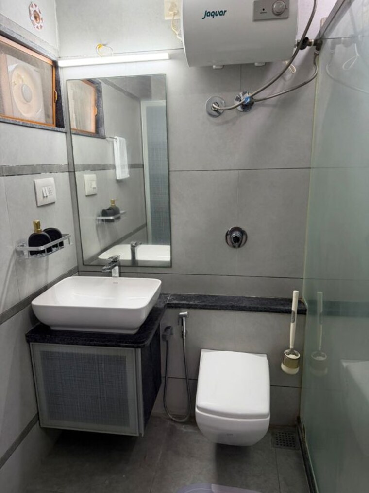 Bathroom, bodakdev 4 Bedroom 3260 Sq.Ft. Apartment In Bodakdev Ahmedabad 10216653