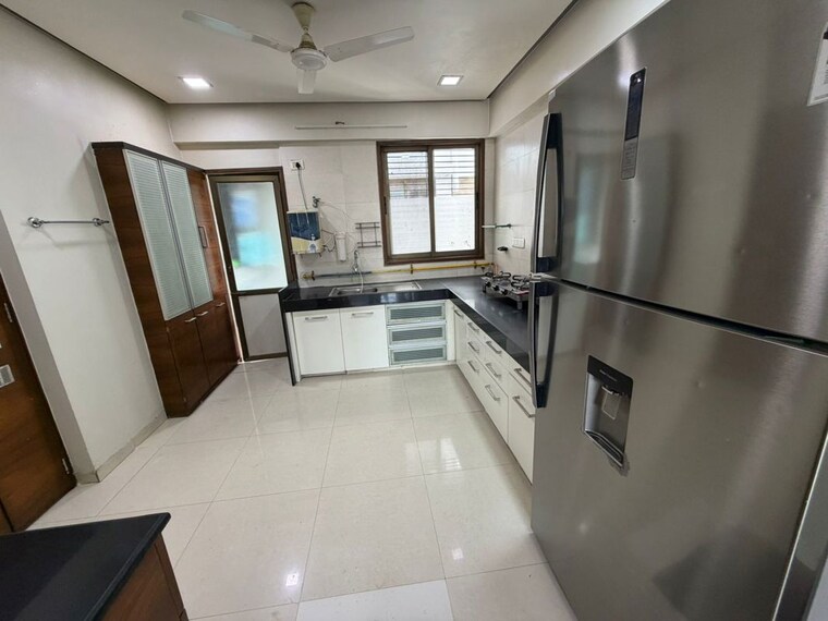 Kitchen, bodakdev 4 Bedroom 3260 Sq.Ft. Apartment In Bodakdev Ahmedabad 10216653