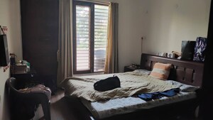 Living Room in 3 BHK Builder Floor at Unitech South City II, Sector 50 – for Rent