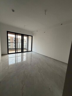 3 BHK + Extra Room,Store Room Apartment For Rent in Majestique Signature Towers