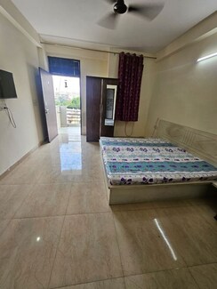 3 BHK + Pooja Room Builder Floor For Rent in Sector 51