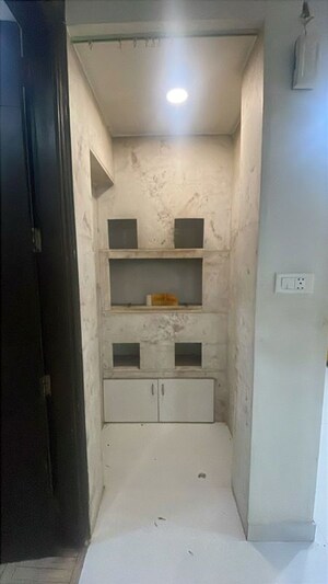 Room in 3 BHK Apartment at Kalkaji – for Sale