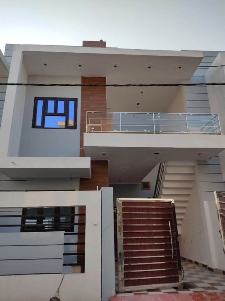 Exterior View, gomti nagar 3 Bedroom 1650 Sq.Ft. Independent House In Gomti Nagar Lucknow 10216701