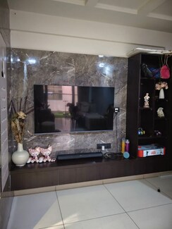 3 BHK + Pooja Room Apartment For Rent in Shyamal