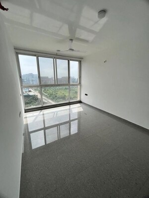 Room in 2 BHK Apartment at Forest Edge Phase 2, Kharadi – for Sale