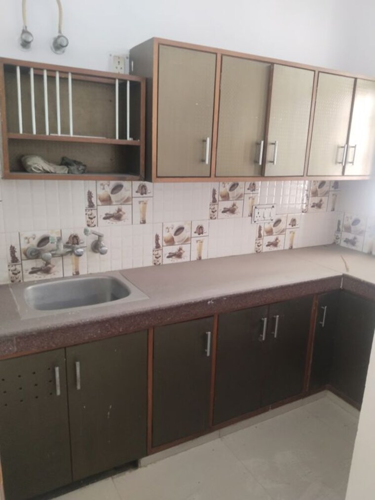 Kitchen, gomti nagar 1 RK 500 Sq.Ft. Builder Floor In Gomti Nagar Lucknow 10216721