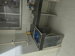 Furnished Amenities in 1 BHK Apartment at Kurla West – for Rent