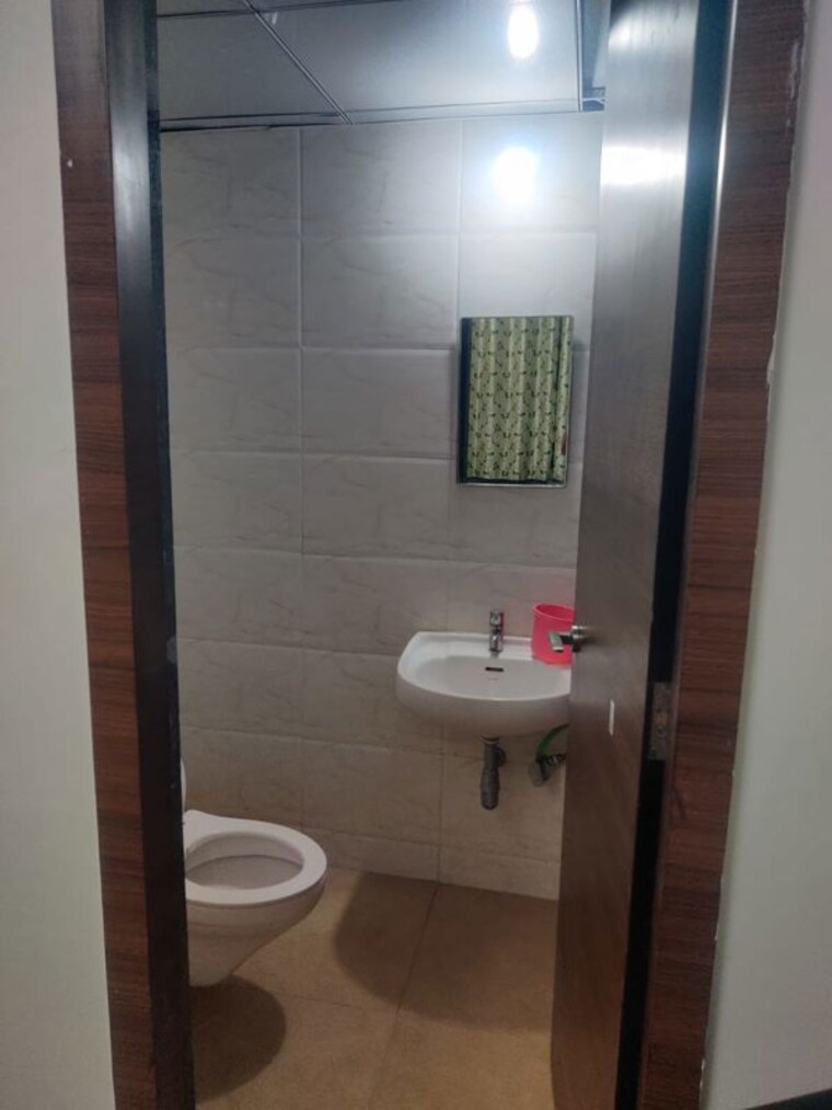 Master Bedroom, saheel-itrend-life-3 3 Bedroom 1200 Sq.Ft. Apartment In Wakad Pune 10216725
