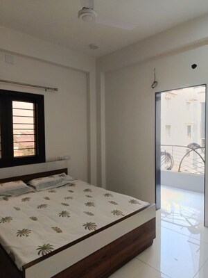 Bedroom in 3 BHK Apartment at Thaltej – for Rent