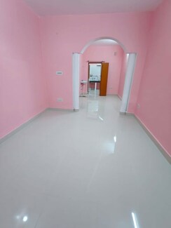 1.5 BHK + Pooja Room Builder Floor For Rent in Gomti Nagar